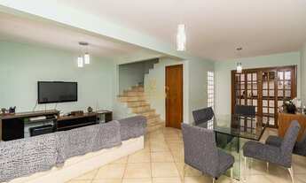 Imagem: CURITIBA - Casa Padrão - Alto Boqueirão