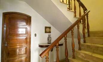 Imagem 5: Casa com 5 quartos e 3 salas para alugar, 400 m² por R$ 20.000/mês - Centro - Juiz de Fora