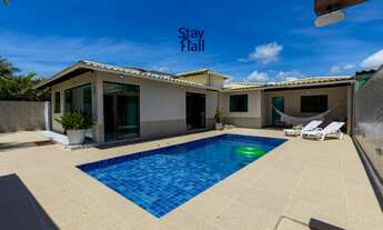 Imagem: Casa com Piscina e churrasqueira privativa