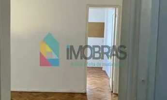 Imagem 4: COPACABANA!! POSTO 6!! APTO. QUARTO E SALA COM DEPENDÊNCIAS! REFORMADO! SILENCIOSO!