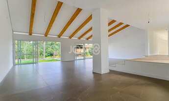 Imagem 6: Casa para Venda em Curitiba, Mercês, 4 dormitórios, 4 suítes, 7 banheiros, 3 vagas