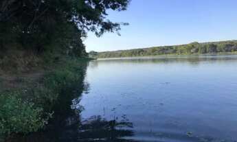 Imagem 3: Rancho para pesca na beira do rio São Francisco em Três Marias