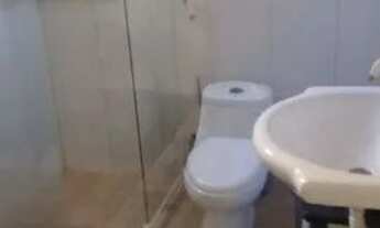 Imagem 2: Vendo 3 casas Casa com 2 dormitórios