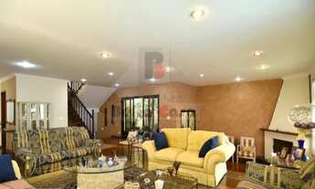 Imagem: Sobrado para venda tem 250 metros quadrados