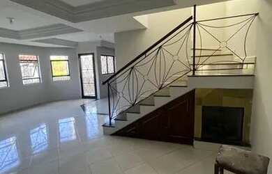 Imagem 3: Alugo Sobrado Casa com 5 dormitórios