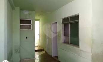 Imagem 7: Casa de vila para venda possui 197 metros quadrados com 5 quartos