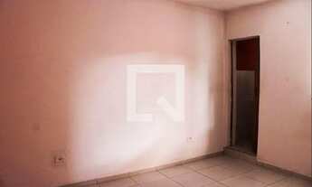 Imagem 6: Casa para Aluguel - Guarapirangan, 1 Quarto, 30 m2