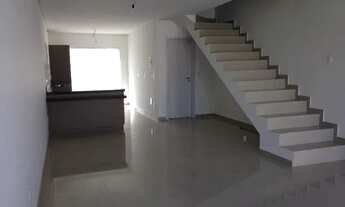 Imagem 5: Sobrado a venda em Pirabeiraba, com 3 suítes, espaço para piscina