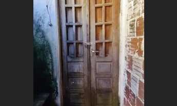 Imagem 4: Três casas e dois boxs para vender