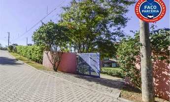 Imagem: A casa com vista para as montanhas