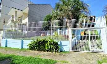 Imagem 7: EXCELENTE CASA Casa com 3 dormitórios