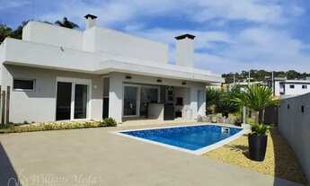 Imagem: Casa residencial em Retiro das fontes