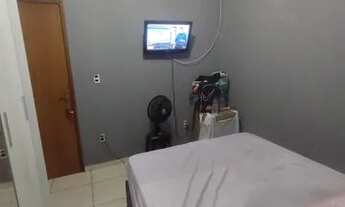 Imagem 2: Casa 2 qtos, sendo 1 suíte - não paga água e luz