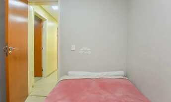 Imagem 3: Apartamento para venda possui 58 metros quadrados com 3 quartos em Santa Cândida - Curitib