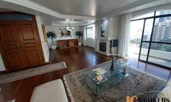 Imagem: Apartamento com 180 m² de área útil