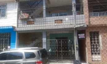 Imagem: Casa triplex à venda em Periperi