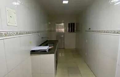 Imagem 3: Apartamento com 2 quartos e garagem