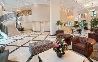 Imagem 11: Flat Mercure Pinheiros disponível para locação, com excelente localização, contendo 28m²