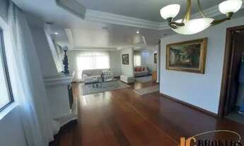 Imagem 2: Apartamento com 180 m² de área útil, 3 dormitórios sendo 2 suítes, 2 vagas