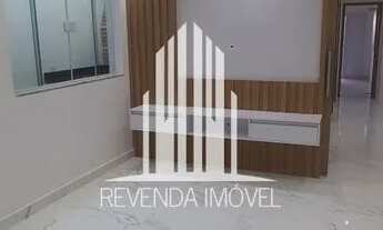 Imagem 3: Apartamento com móveis planejados e elevador com 3 dormitório sendo 1 suite e 2 vagas