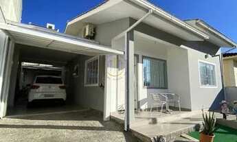 Imagem 3: Ampla casa com 3 quartos (2 suítes) mobiliada! Lot. San Marino