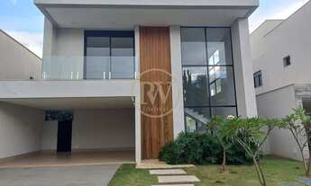 Imagem: Casa de Condomínio em Jardins Valência