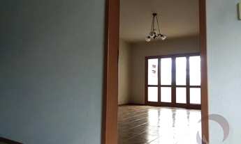 Imagem 5: Casa para venda tem 294 metros quadrados com 4 quartos em Barreiros - São José - SC