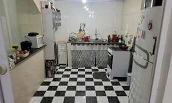 Imagem 4: Casa 3° andar Casa com 1 dormitório