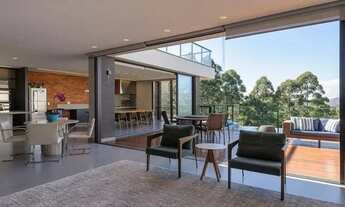 Imagem 4: Casa de condomínio sobrado para aluguel possui 467 metros quadrados com 3 quartos