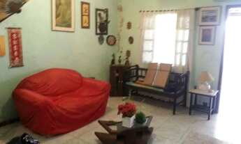 Imagem 7: Casa triplex com piscina