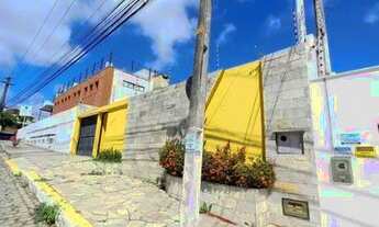 Imagem 2: Casa para aluguel com 301 metros quadrados com 4 quartos em Lagoa Nova - Natal - Rio Grand