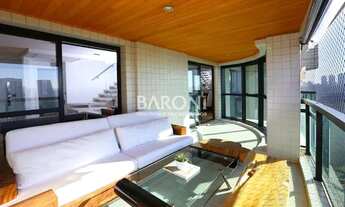 Imagem 5: Cobertura duplex à venda no Panamby, são 305 m² de área útil, 4 dormitórios sendo 2 suítes