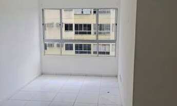 Imagem 3: Apartamento São Lourenço, 2 quartos, vaga de garagem, piscina, 900 R