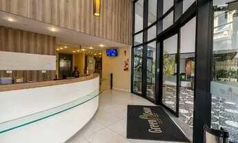 Imagem 5: Sala comercia Mobilibiada no Centro de Curitiba