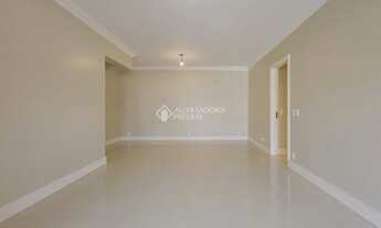 Imagem 5: Imóvel para venda tem 144 metros quadrados com 3 quartos em Rio Branco - Porto Alegre - RS