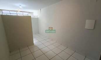 Imagem 3: Kitnet para locação em MARINGÁ, ZONA 07, com 1 quarto, com undefined m², RIO PRETO