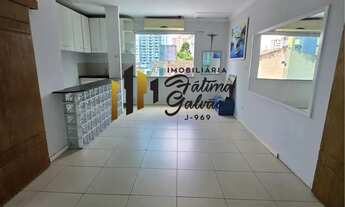 Imagem 2: Vendo Prédio De Três Andares No Marco