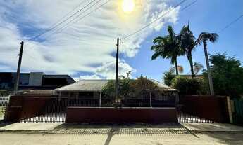 Imagem: Casa com 04 dormitórios sendo 02 suítes