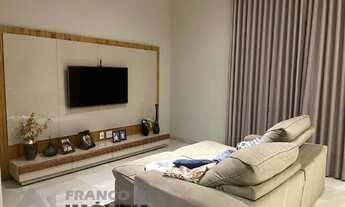 Imagem 5: Casa Completa e Moderna no Village Damha III - Alto Padrão com Piscina e Energia Solar!