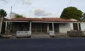 Imagem: Vendo Casa com Terreno Grande - Bairro Memorare
