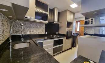 Imagem 4: Casa 3 Dormitórios / Pátio com Churrasqueira / Jardins do Prado