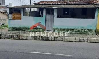 Imagem: Casa em Avenida Comandante Matos Cardoso