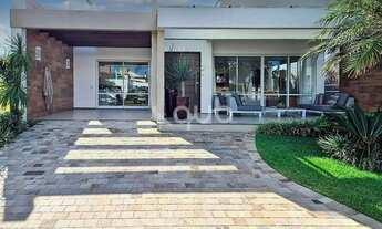 Imagem: Casa à venda, 5 quartos, 1 suíte, 2 vagas