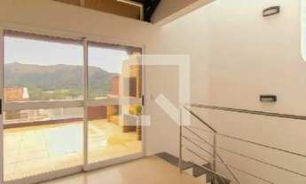 Imagem 2: Casa em Rua Senador Mondin - Aberta dos Morros - Porto Alegre/RS