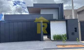 Imagem 1: Casa à venda em São José do Rio Preto-SP, Residencial Setsul II: 3 quartos, 1 suíte, 2 sal