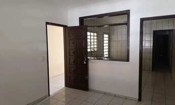 Imagem: Oportunidade - Casa Geminada - Residencial