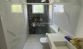 Imagem 6: Casa À venda no Estreito com vista mar e 4 dormitórios (3 suítes)