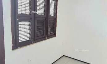 Imagem 5: Casa com suíte, quintal e jardim de inverno no Parque Araxá