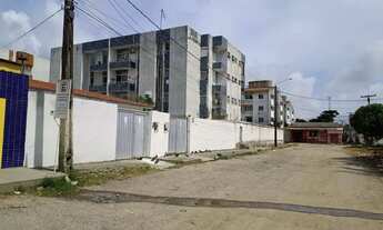 Imagem 2: Alugo casa com 3 quartos sendo um suite 2 vagas de garagem