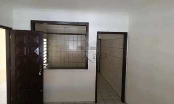 Imagem 2: Oportunidade - Casa Geminada - Residencial União - 2 Dormitórios - 84m²